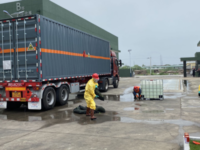 吴江道路危货运输企业开展应急演练，筑牢道路货物运输安全防线